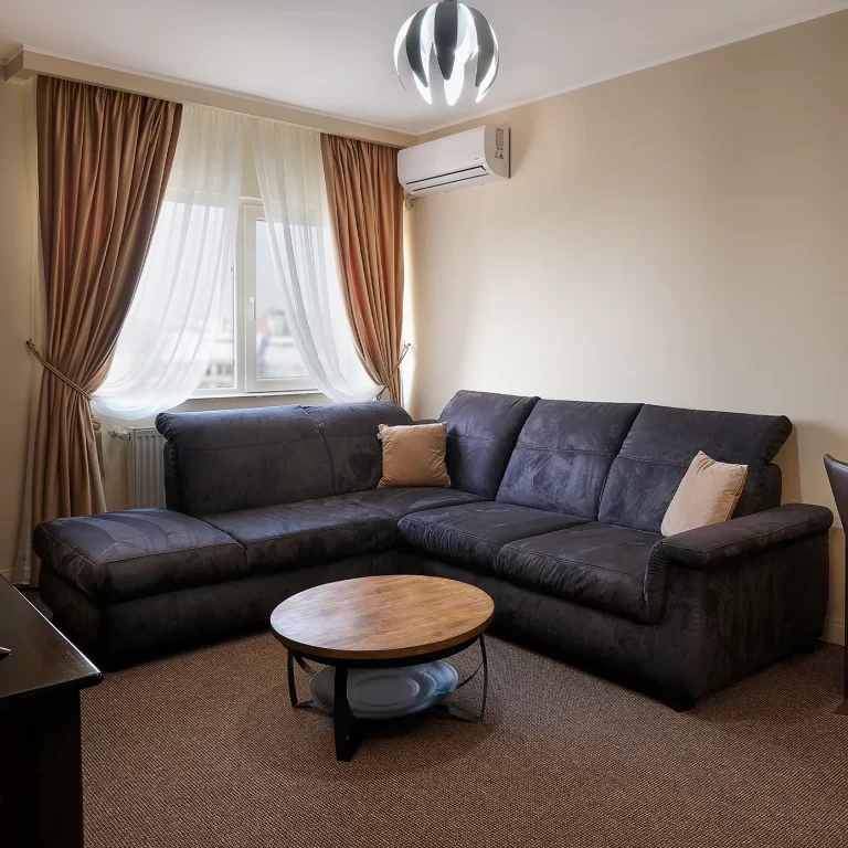 two-bedrooms-apartment-p3-piata-unirii-cazare-iasi